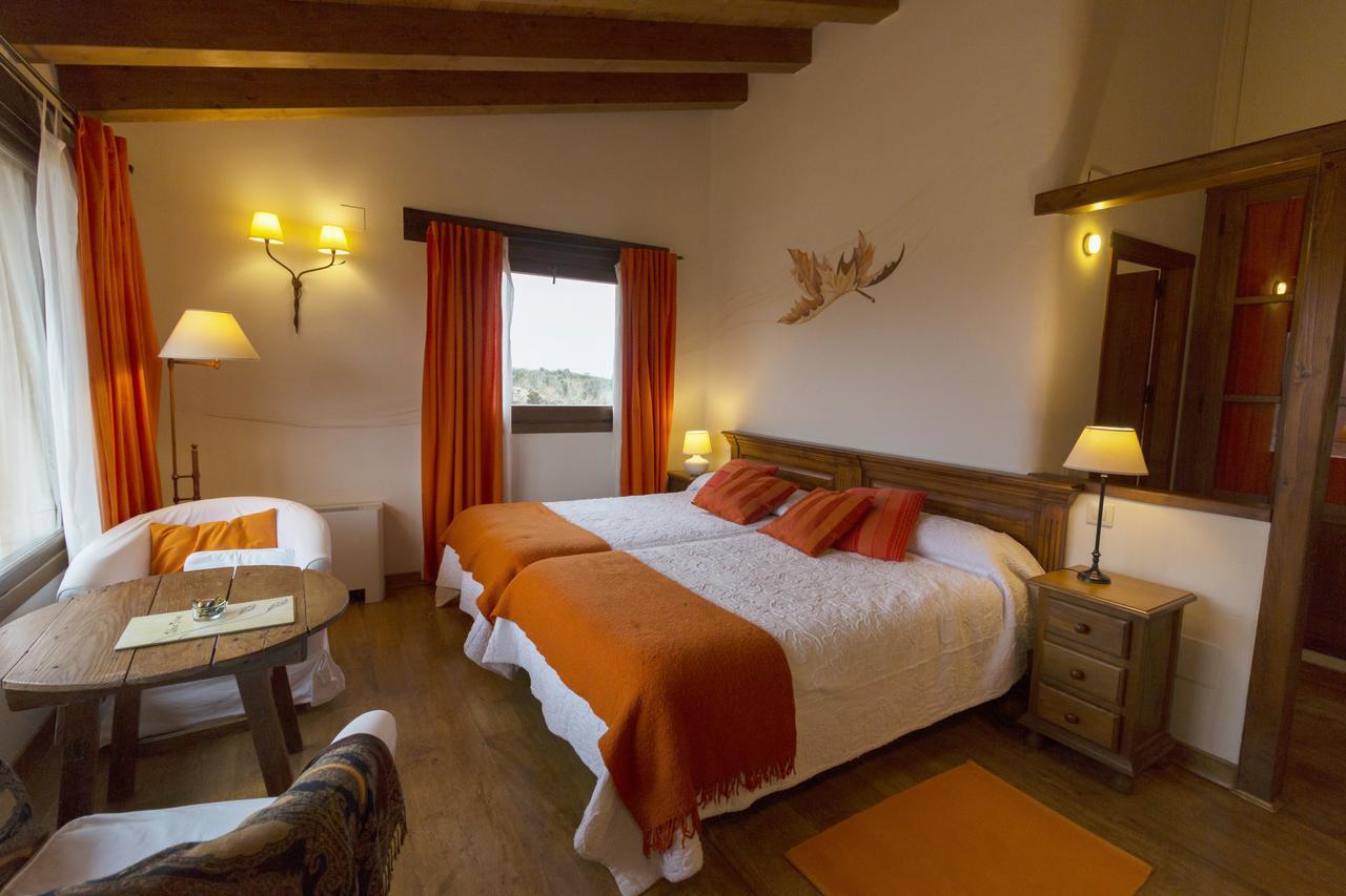 Hotel Llano Tineo Villanueva De La Vera Εξωτερικό φωτογραφία
